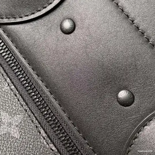 LOUIS STEAMER VUITTON PM 0413